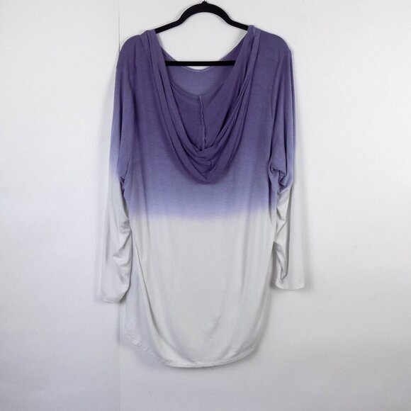 Torrid t-shirt Hoodie Feather Heart Size 3X Super Soft Purple White Long Sleeve - Picture 2 of 5
